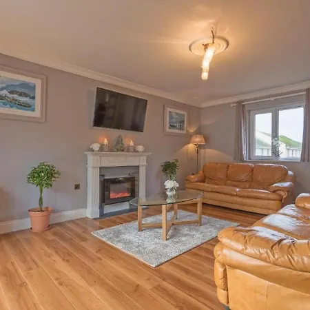 Town Square Townhouse - Location In Apartment *